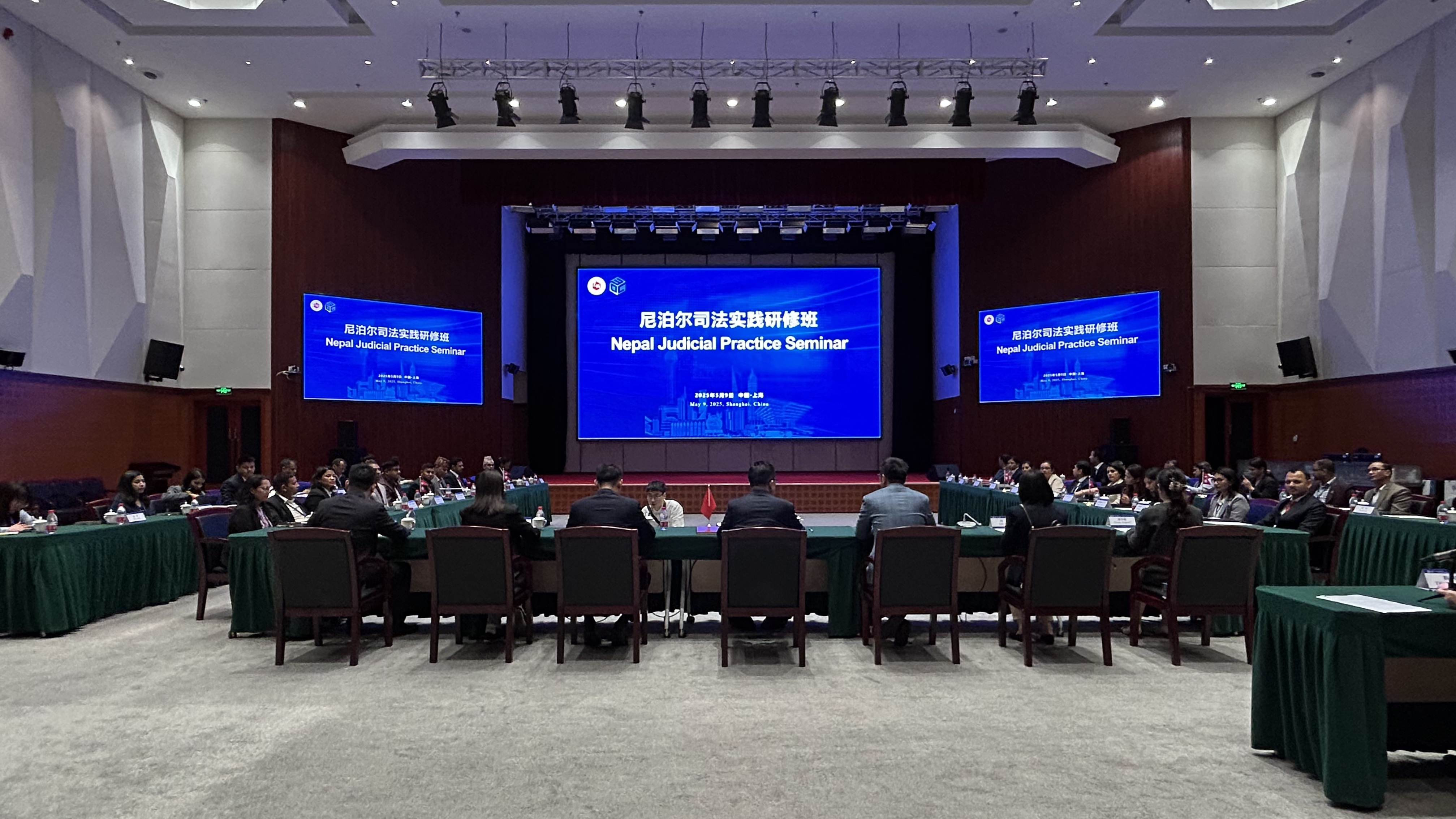 图为活动现场