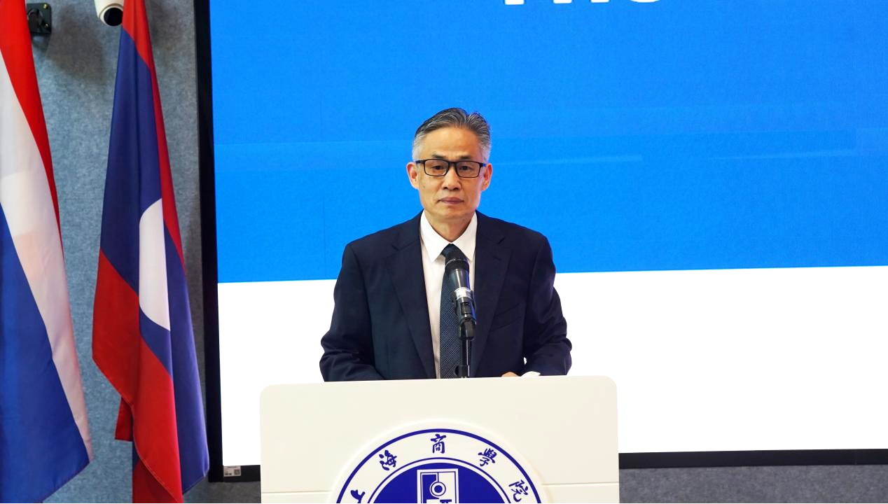 图为陈晓峰发言